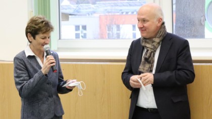 „Prezident má hlídat, ať Ústava není na ozdobu,“ řekl Fischer lidem