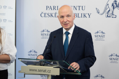 Senátní výbor pro obranu schválil usnesení k summitu NATO v Ankaře. ČR podle senátorů dlouhodobě neplní vlastní závazky