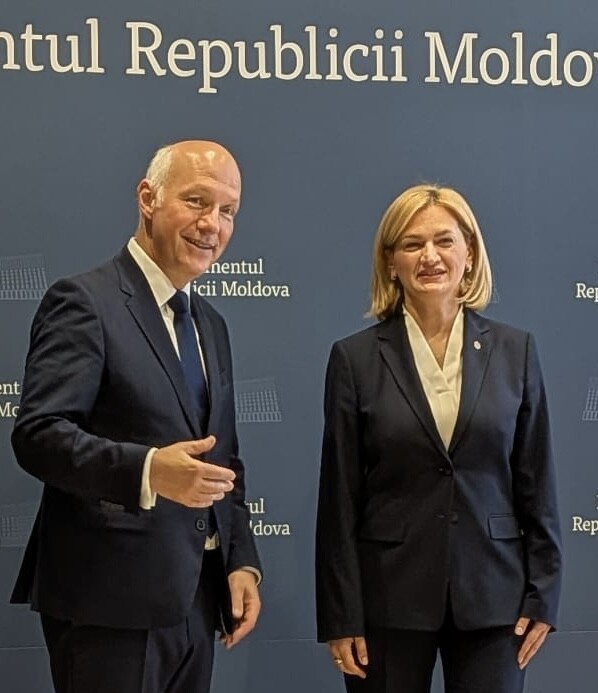 Moldavsko je laboratoří ruského vlivu i příkladem, jak mu úspěšně čelit, říká po návštěvě Kišiněva Pavel Fischer